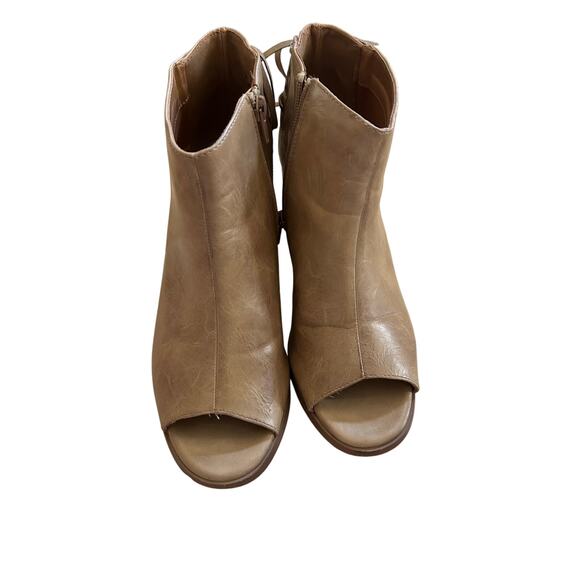 93 Vintage tan peep toe zip up booties size 7.5 - Picture 1 of 8